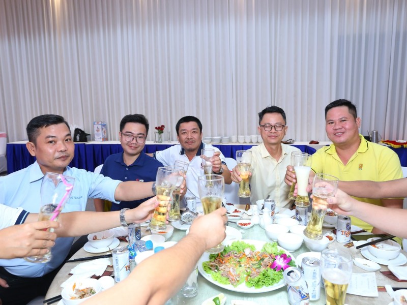 IMG-8589.jpg